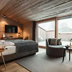Hotel Alpenhotel Am Schwarzsee 4*