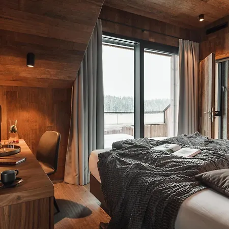 Alpenhotel Am Schwarzsee ホテル