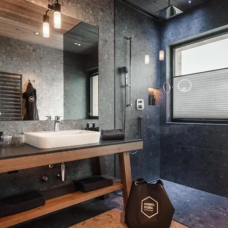 Alpenhotel Am Schwarzsee 酒店 基茨比厄尔