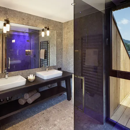 Ξενοδοχείο Alpenhotel Am Schwarzsee