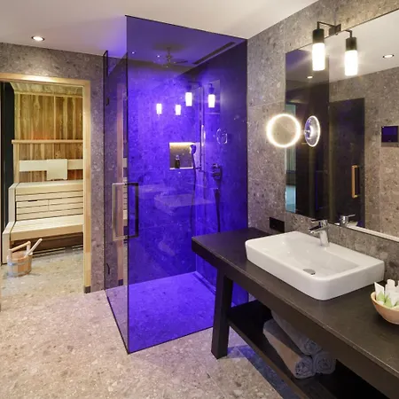 酒店 Alpenhotel Am Schwarzsee 基茨比厄尔