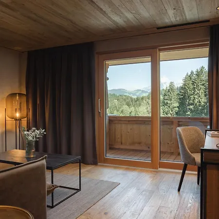 Alpenhotel Am Schwarzsee Hotell 4*