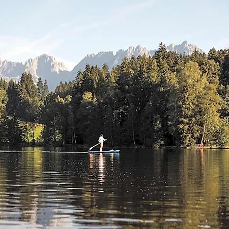 Ξενοδοχείο Alpenhotel Am Schwarzsee 4*