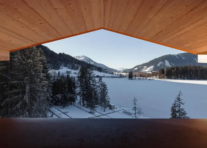 호텔 Alpenhotel Am Schwarzsee 4*