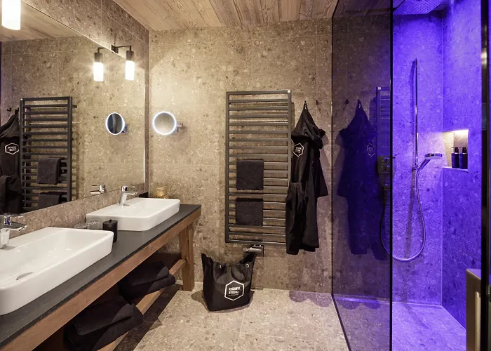 Alpenhotel Am Schwarzsee 호텔