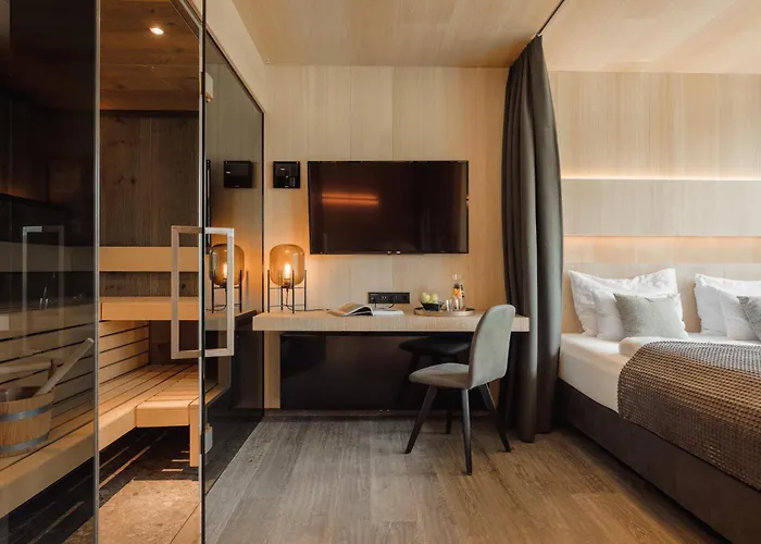 Alpenhotel Am Schwarzsee 4*